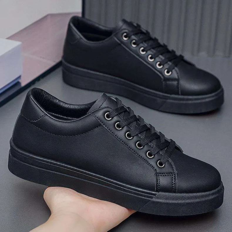 Men’s Classic Black Lace-Up Casual Sneakers with Low-Top Design
