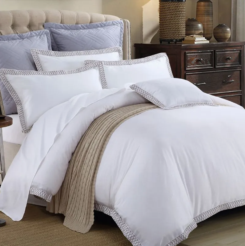 High-Quality Hotel Bedroom Bedding Set for Luxury Comfort